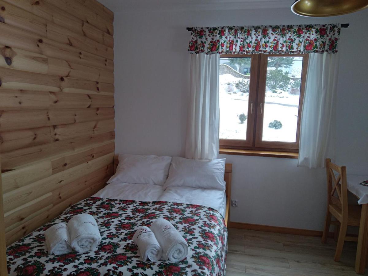 Ostoja Gromadzyn Apartment อุสชิกีดอลเน ภายนอก รูปภาพ