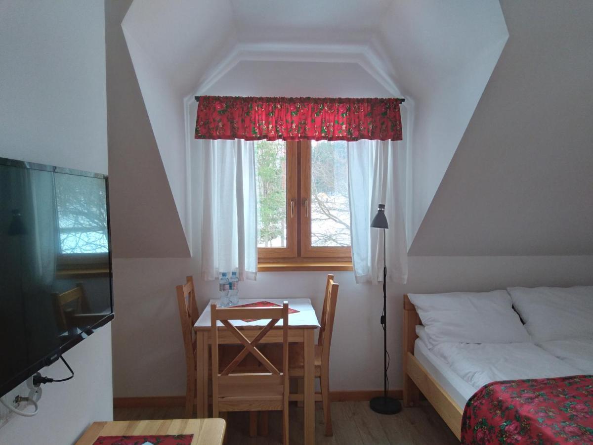 Ostoja Gromadzyn Apartment อุสชิกีดอลเน ภายนอก รูปภาพ
